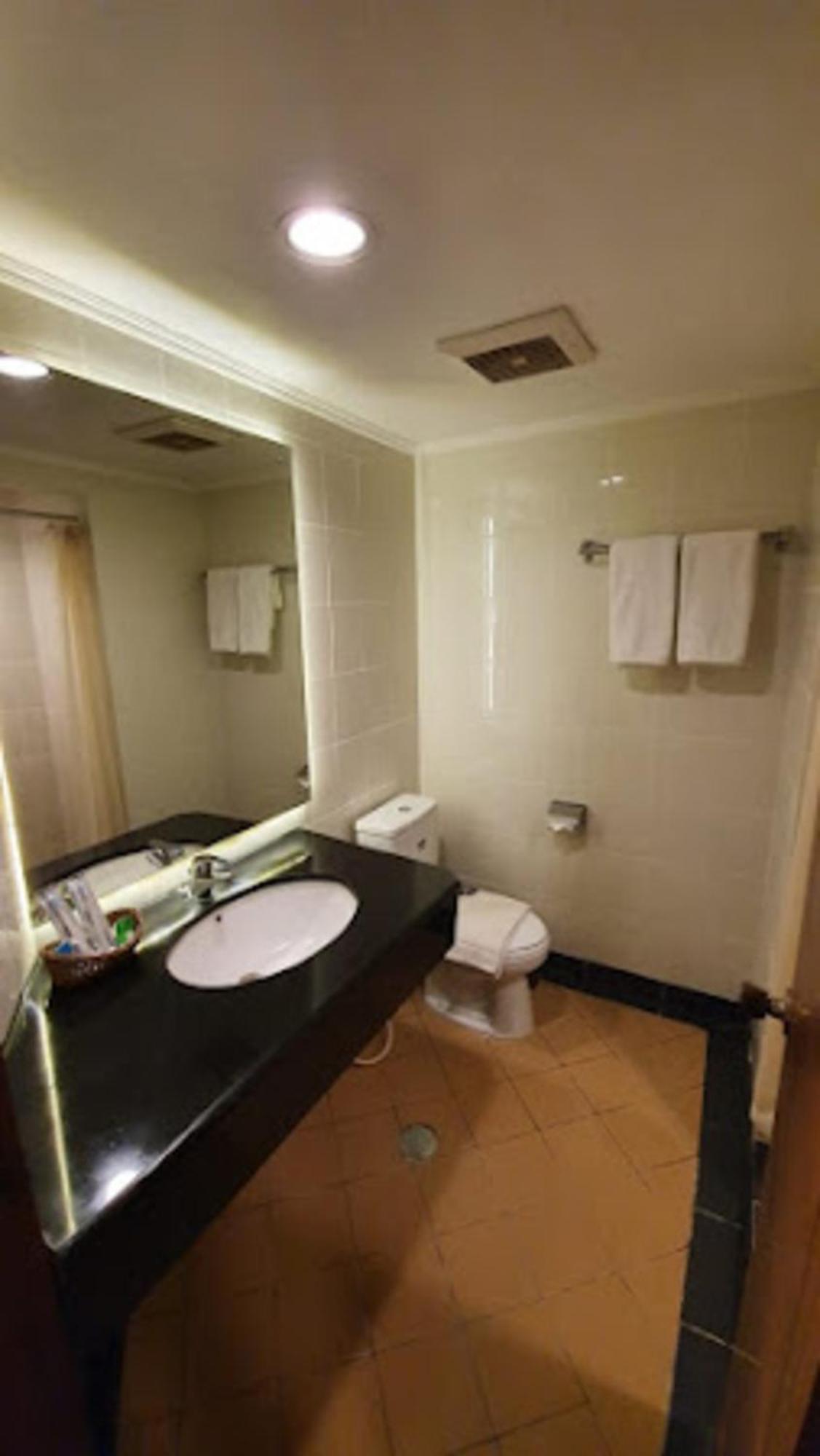 Stay 'D Kuningan Jakarta Exterior photo